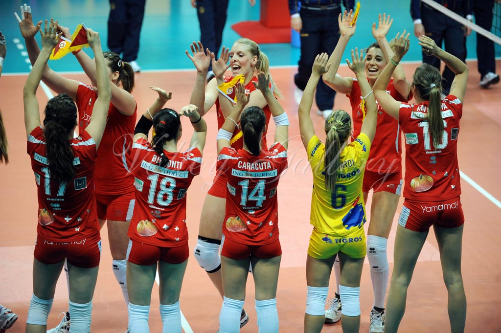 Yamamay-Galatasaray (14)